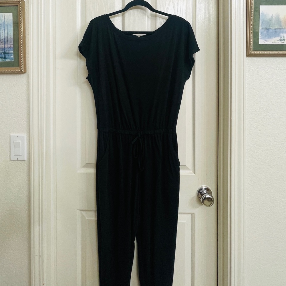 Women’s Black Jumpsuit Size Large - Picture 2 of 7